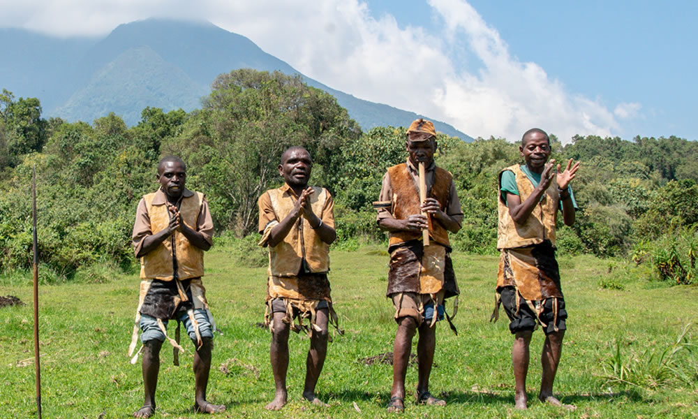 7 Days Uganda Wildlife and Cultural Expedition Tour